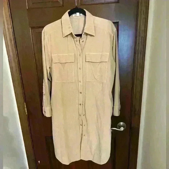 Hugo Boss 4P corduroy wrap dress NWOT - Picture 5 of 6